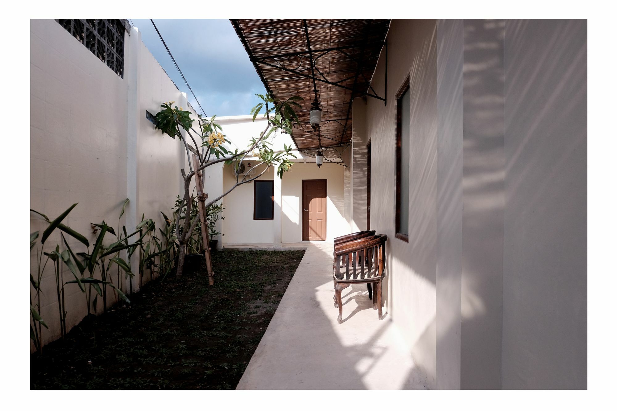 Hinggil Homestay Syariah Malioboro Yogya Mitra Reddoorz يوغياكارتا المظهر الخارجي الصورة